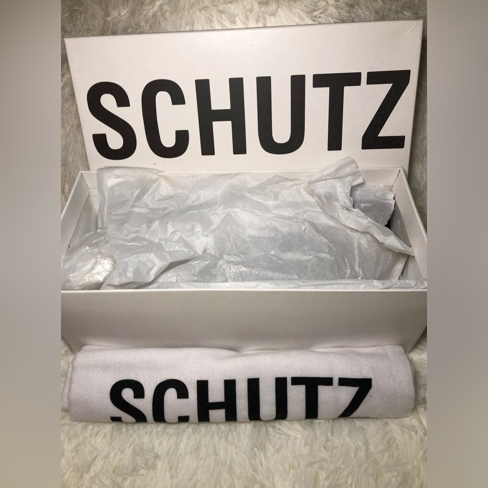 SCHUTZ Animal Print Women's Flats NWT NWB size 7.5 - Picture 3 of 15